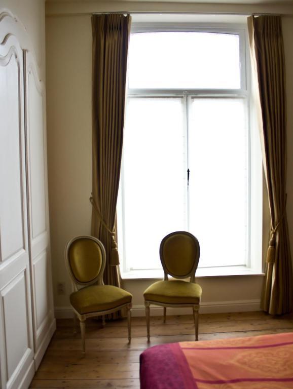 B&B Huis Willaeys Brygge Rum bild